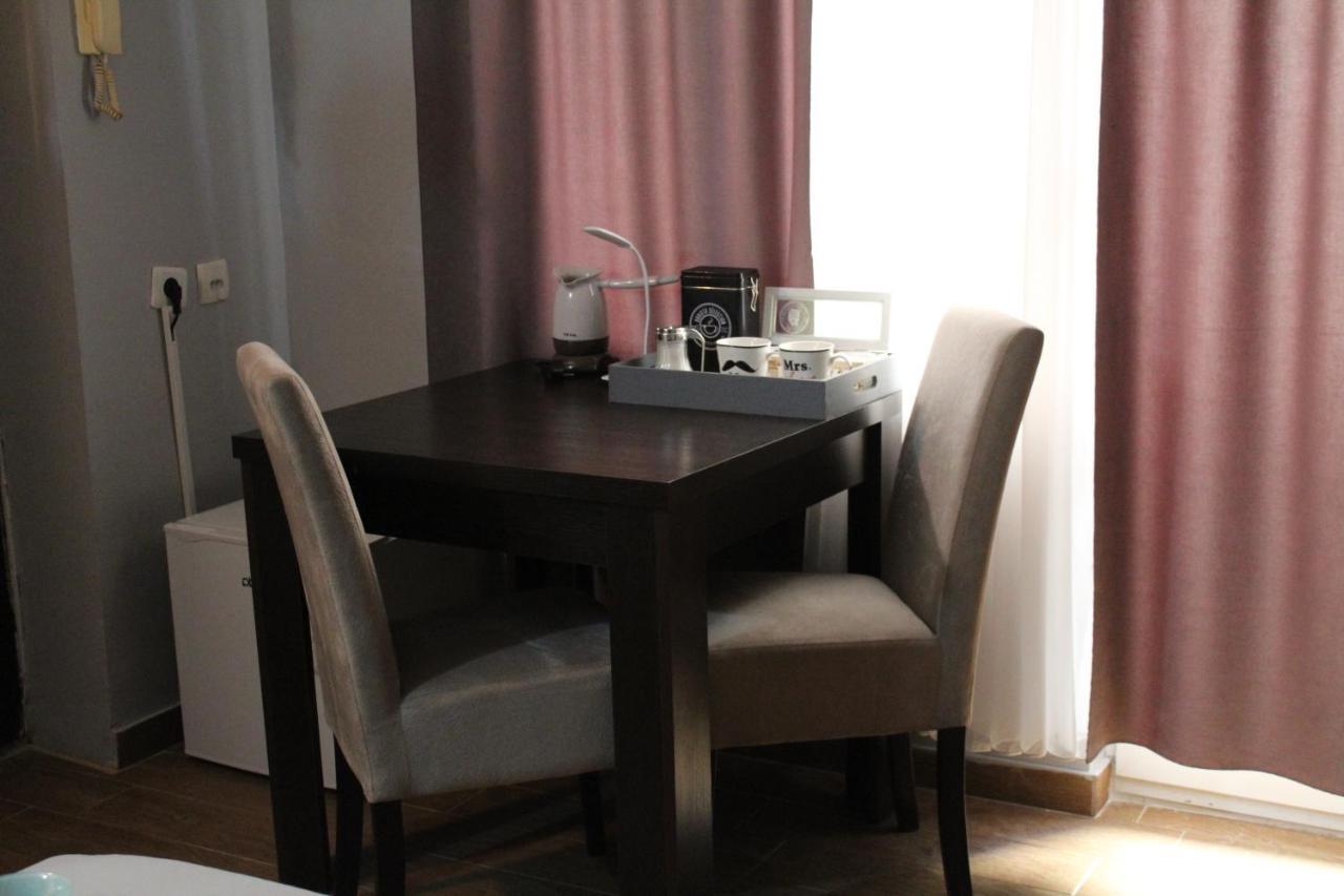 Apartman Daca ポドゴリツァ エクステリア 写真