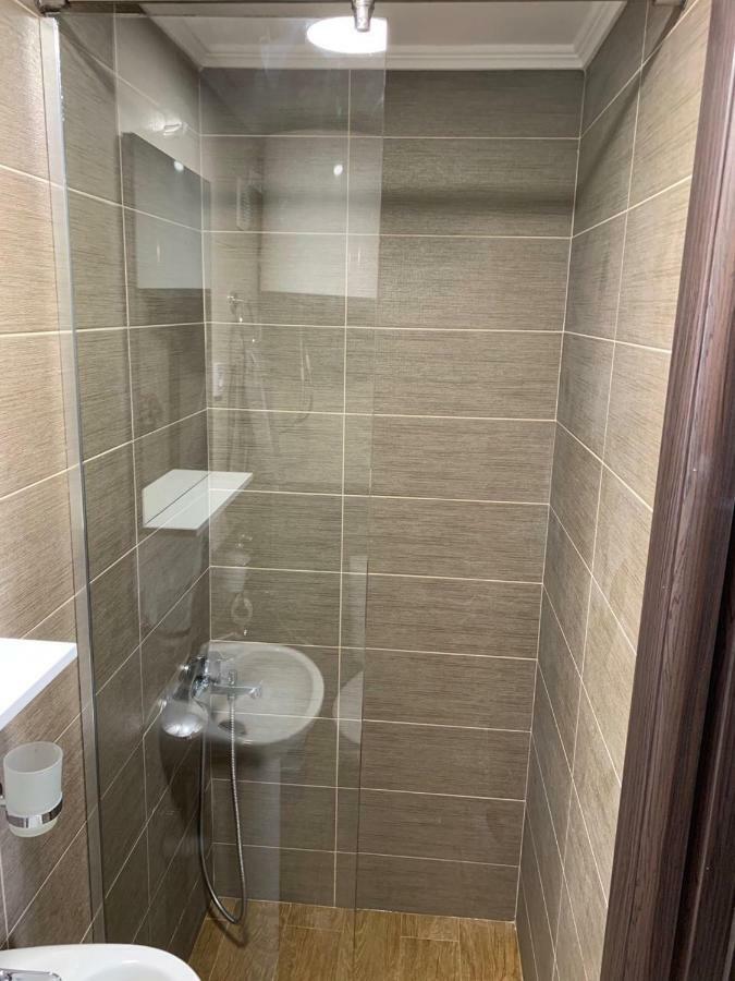 Apartman Daca ポドゴリツァ エクステリア 写真